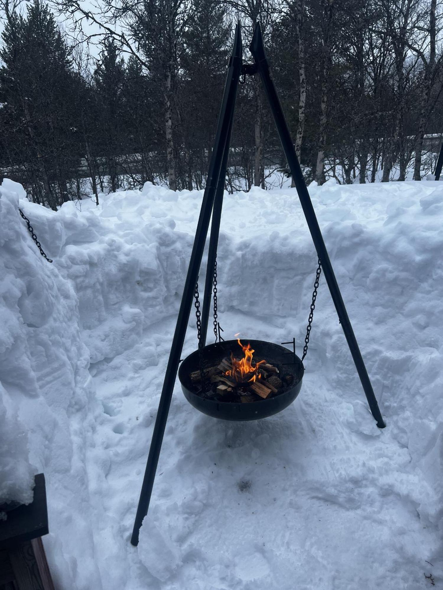 Koselig Hytte Med Usjenert Og Solrik Beliggenhet 게일로 외부 사진