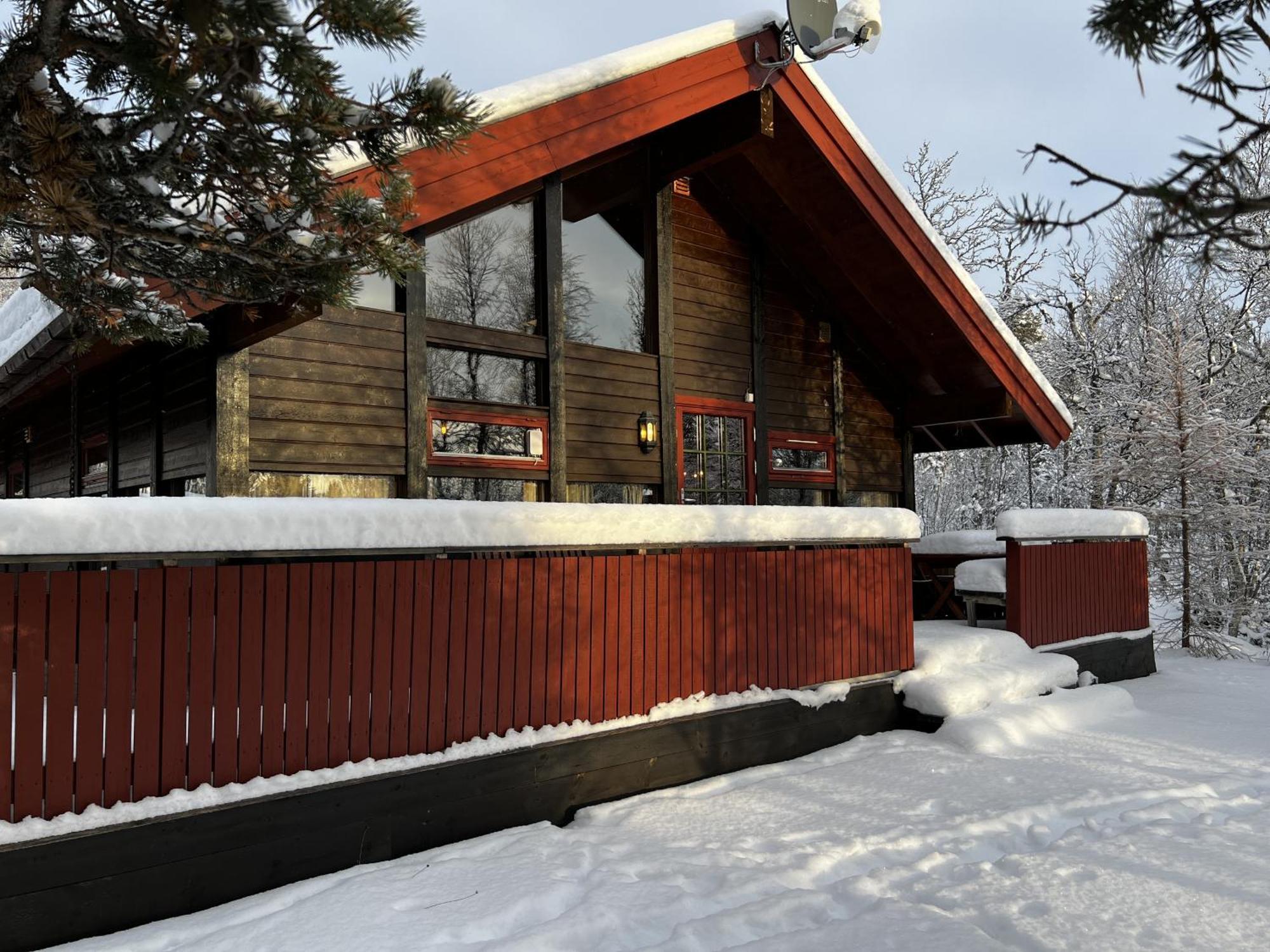 Koselig Hytte Med Usjenert Og Solrik Beliggenhet 게일로 외부 사진